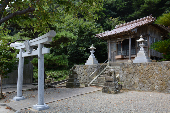 奢母智神社