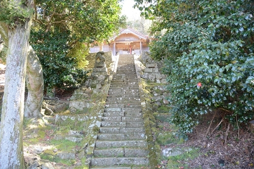 8.12 出雲市猪目浦大歳神社から河下浦意保美神社までの海岸道路は通行止め。