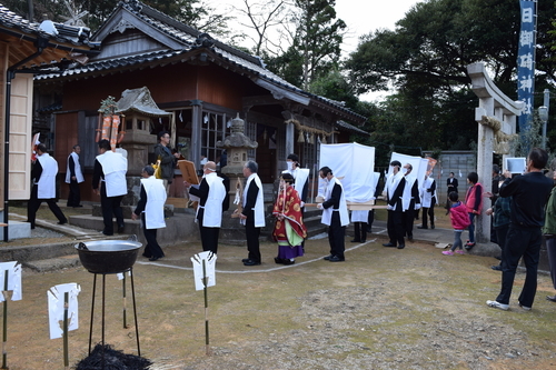Shrine Sengu Ceremony