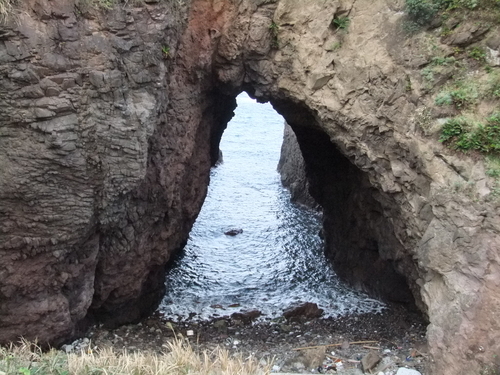 Benkei's salt digging hole